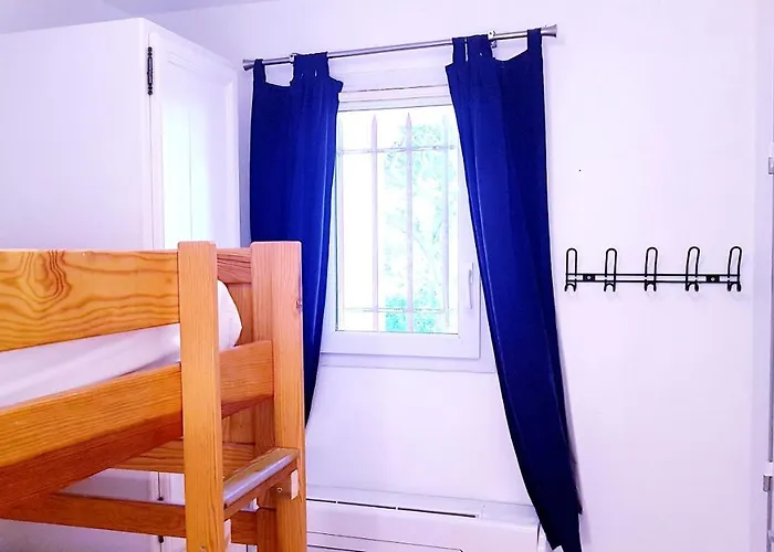 Ecrins De La Badine- Pinede Apartman *